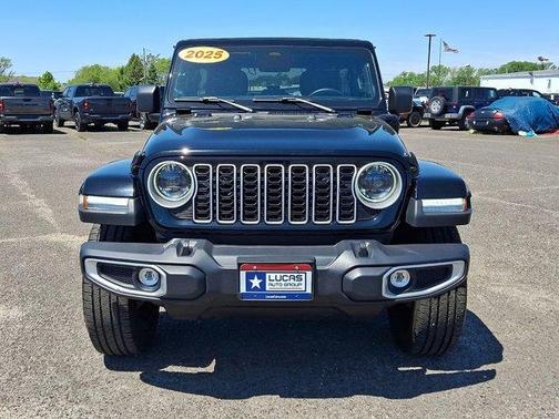 Black Clearcoat 2025 Jeep Wrangler 4xe Sahara