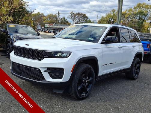 2023 Jeep Grand Cherokee Altitude
