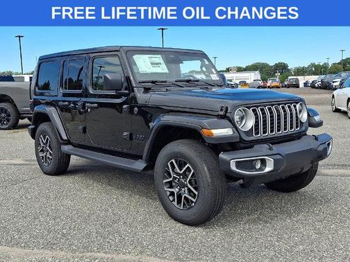 Black Clearcoat 2027 Jeep Wrangler Sahara