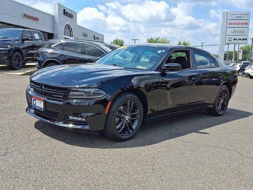 2019 Dodge Charger SXT