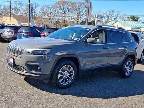 2021 Jeep Cherokee Latitude Lux