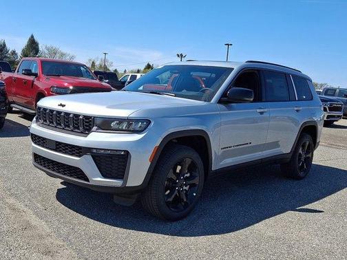 Silver Zynith 2026 Jeep Grand Cherokee L Limited