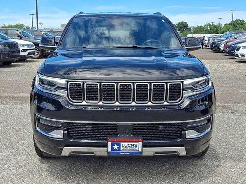 Diamond Black 2023 Jeep Wagoneer Series III