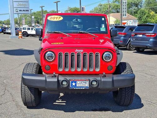 2017 Jeep Wrangler Unlimited Sport