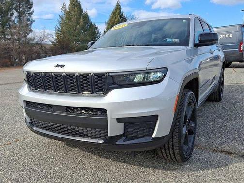 2021 Jeep Grand Cherokee L Laredo