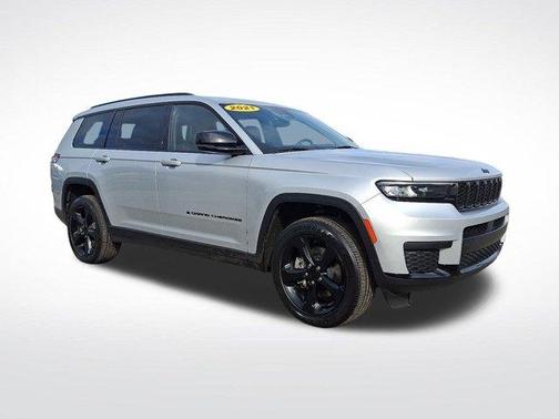 2021 Jeep Grand Cherokee L Laredo