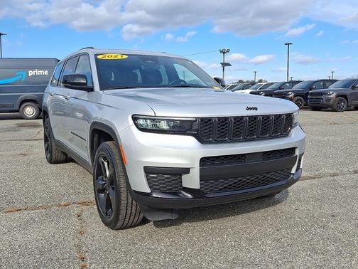 2021 Jeep Grand Cherokee L Laredo