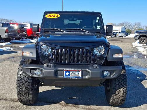 2023 Jeep Wrangler Sport