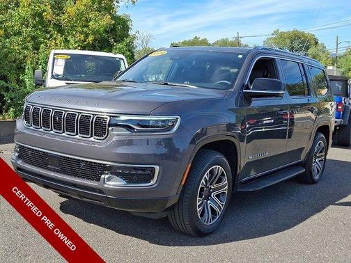 2024 Jeep Wagoneer Base