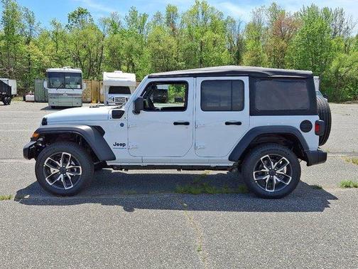 2025 Jeep Wrangler 4xe Sport