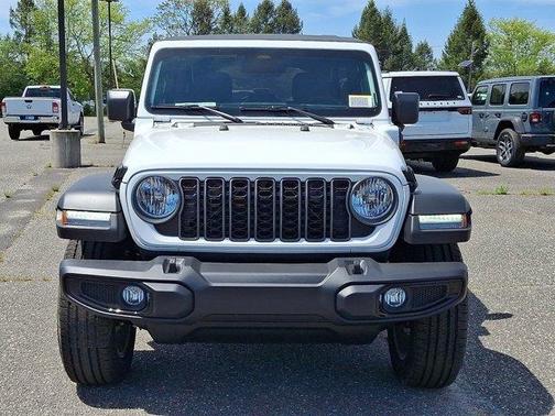 2025 Jeep Wrangler 4xe Sport