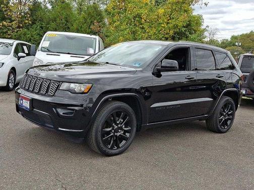 2020 Jeep Grand Cherokee Altitude