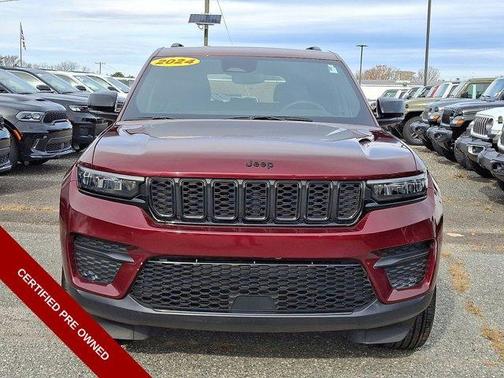 2024 Jeep Grand Cherokee Laredo