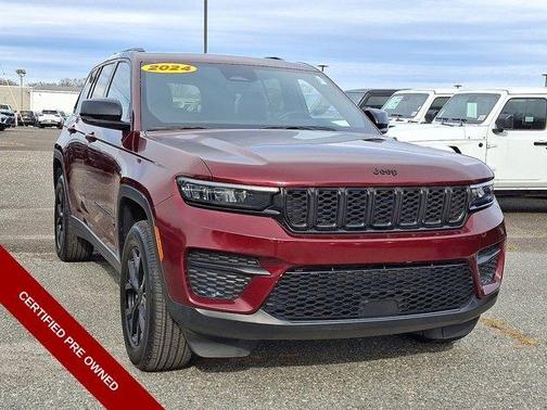 2024 Jeep Grand Cherokee Laredo