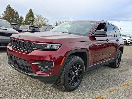 2024 Jeep Grand Cherokee Laredo
