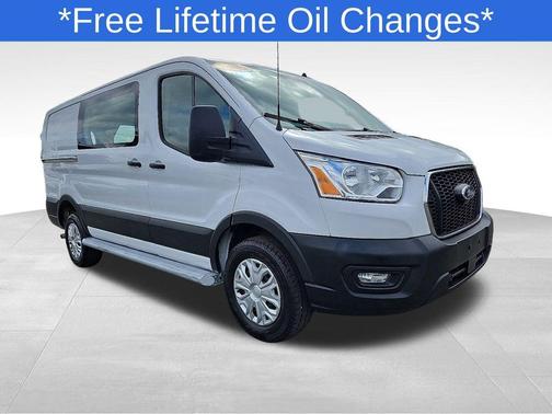 2022 Ford Transit-250 Base
