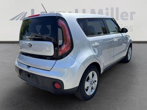 2017 Kia Soul Base