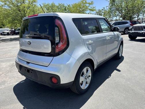 2017 Kia Soul Base