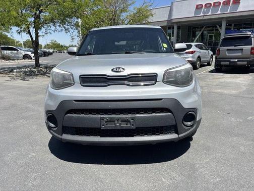 2017 Kia Soul Base
