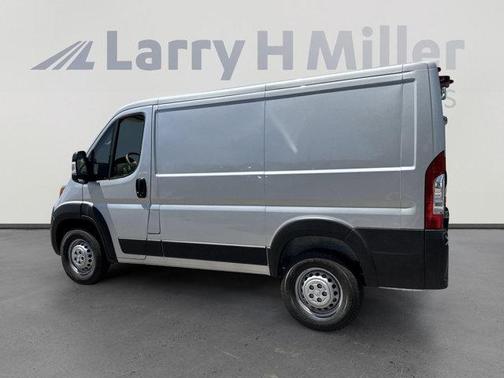 2025 RAM ProMaster 1500 Low Roof