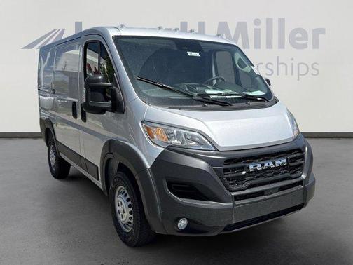 2025 RAM ProMaster 1500 Low Roof