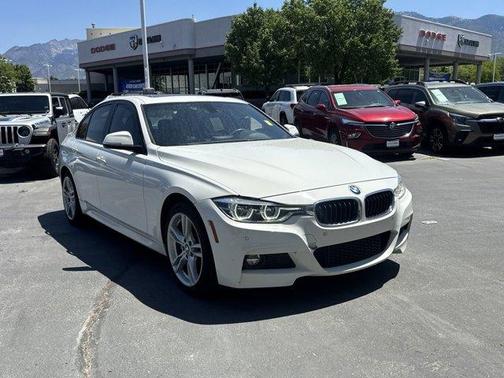 2017 BMW 330 i xDrive