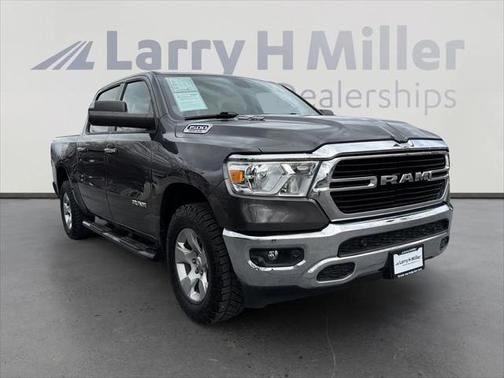 2020 RAM 1500 Big Horn Crew Cab 4x4 57' Box