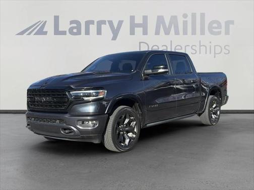 2021 RAM 1500 Limited Crew Cab 4x4 57' Box