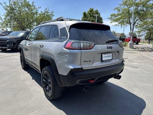 2019 Jeep Cherokee Trailhawk