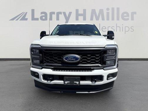 2024 Ford F-350 Lariat Super Duty