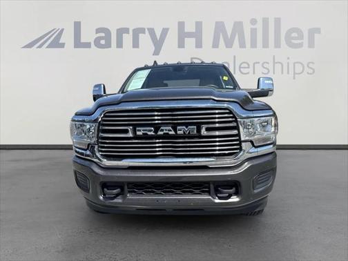 2023 RAM 3500 Laramie Crew Cab 4x4 64' Box