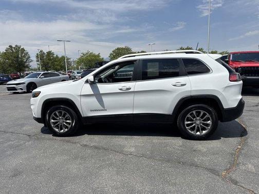 2019 Jeep Cherokee Latitude Plus