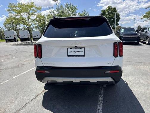 2023 Kia Sorento X-Line SX Prestige