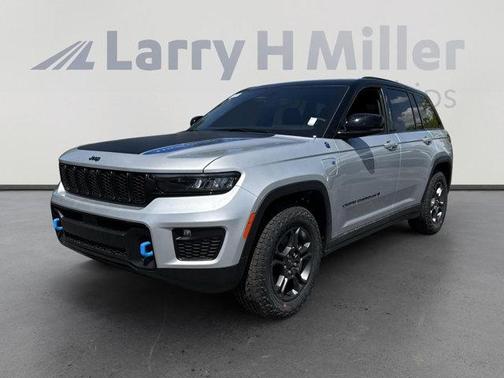 2025 Jeep Grand Cherokee 4xe Trailhawk