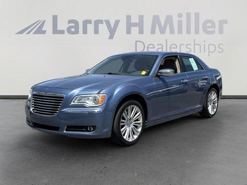 2011 Chrysler 300C Base