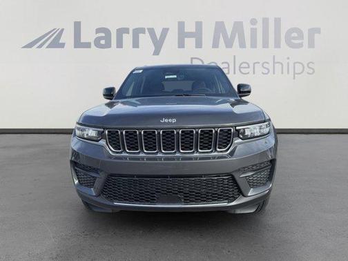 2025 Jeep Grand Cherokee Laredo X
