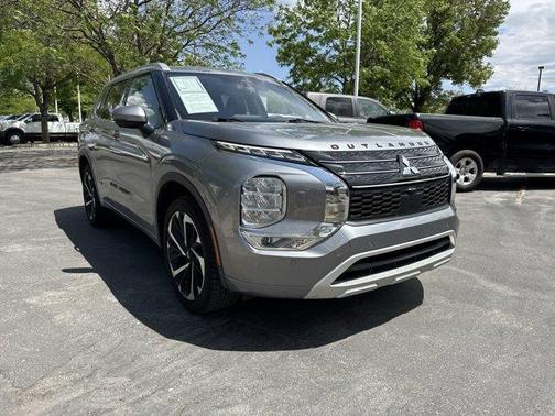2024 Mitsubishi Outlander SEL