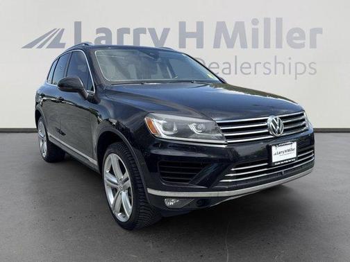 2016 Volkswagen Touareg Executive