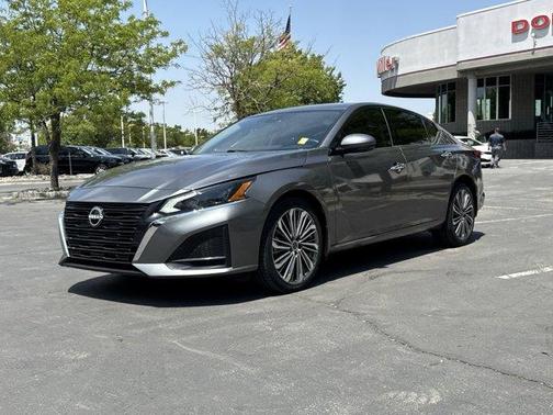 2023 Nissan Altima 2.5 SL