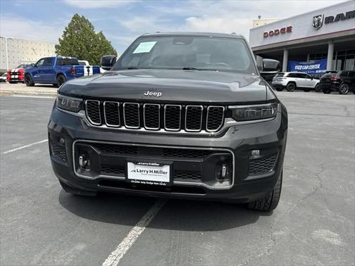 2022 Jeep Grand Cherokee L Overland 4x4