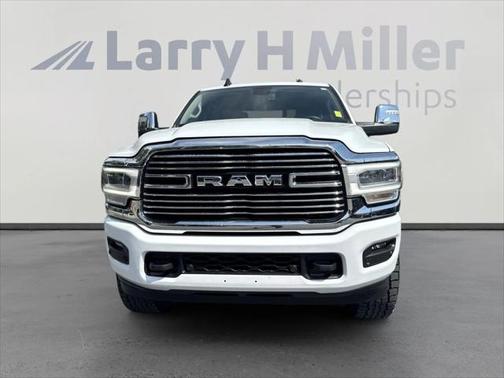 2024 RAM 3500 Laramie Crew Cab 4x4 64' Box