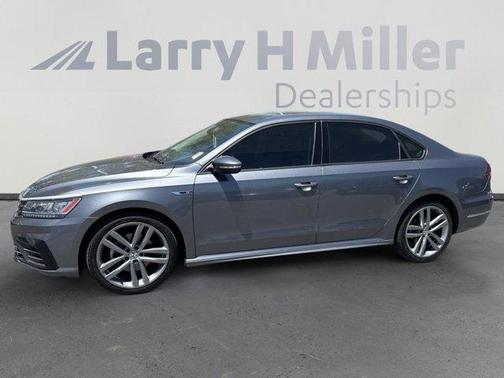 2018 Volkswagen Passat 2.0T R-Line