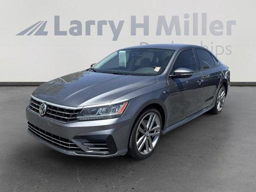2018 Volkswagen Passat 2.0T R-Line