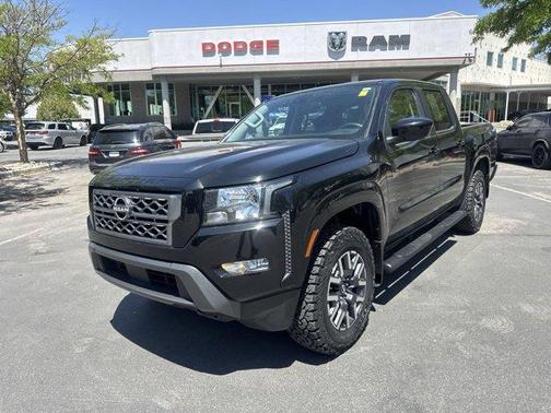 2022 Nissan Frontier SV