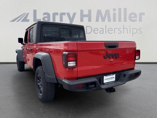 2025 Jeep Gladiator Sport