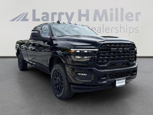 2025 RAM 3500 Limited