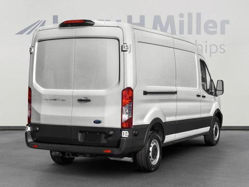 2022 Ford Transit-250 Base