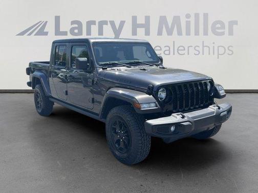 2022 Jeep Gladiator Sport