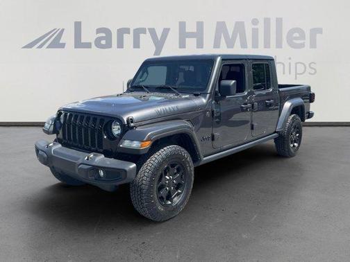 2022 Jeep Gladiator Sport