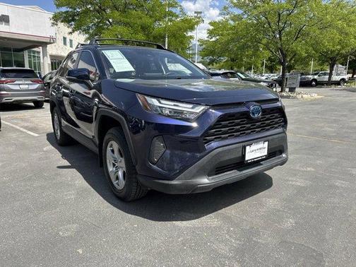 2023 Toyota RAV4 Hybrid XLE